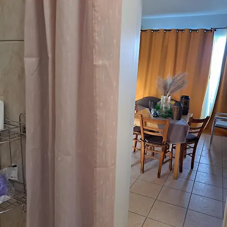 Seashell Apartment *