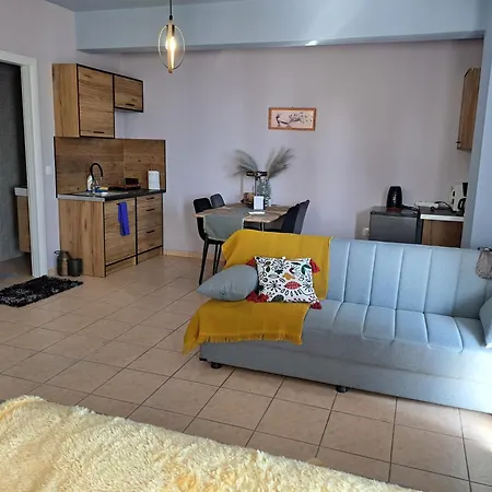 Apartment Seashell